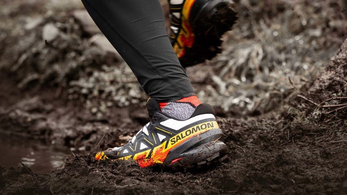Эталоном «грязевых» трейловых кроссовок многие годы остаётся серия Salomon Speedcross. Источник: runningplanetgeneve.ch Эталоном «грязевых» трейловых кроссовок многие годы остаётся серия Salomon Speedcross. Источник: runningplanetgeneve.ch