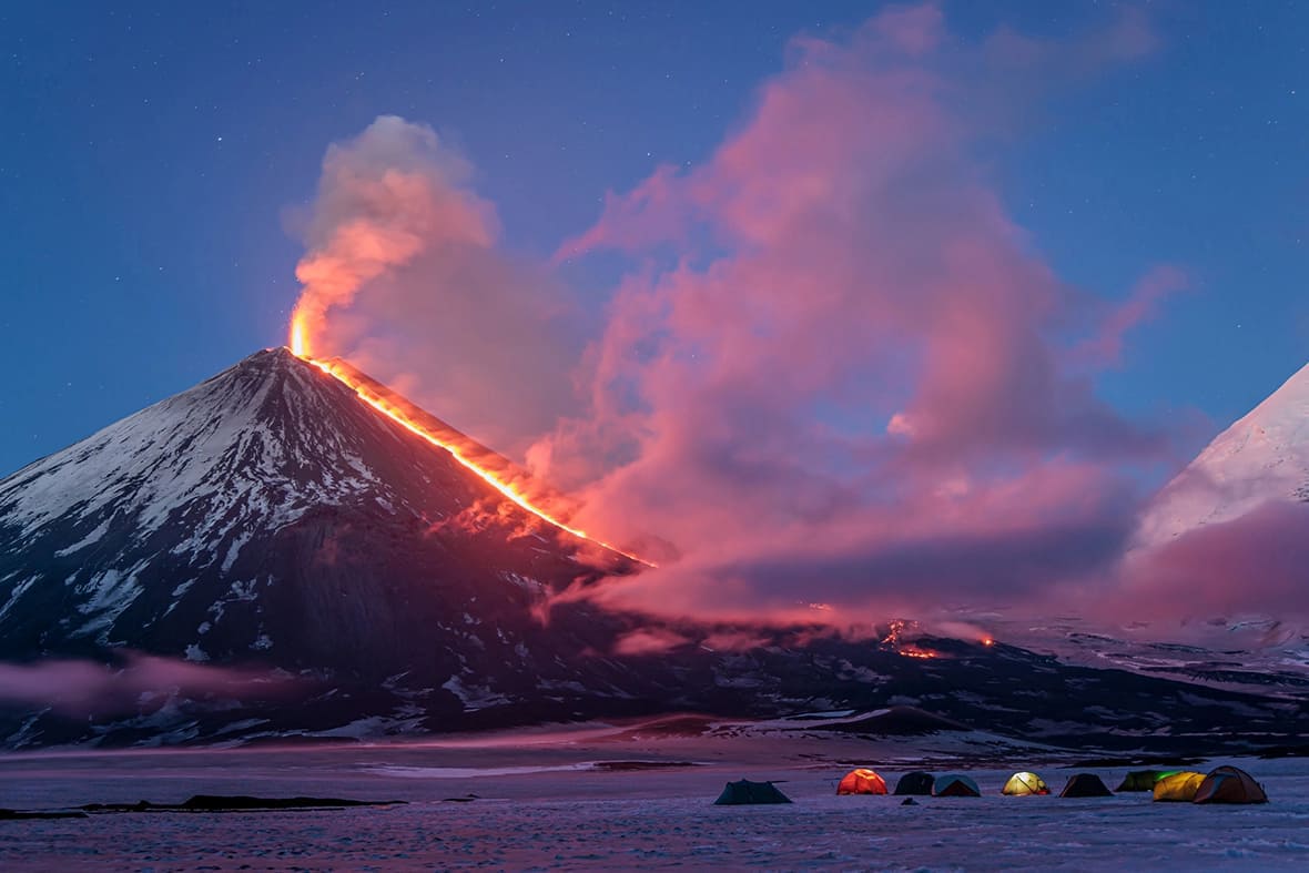 Просыпаться с видом на вулкан. Фото: Турклуб МАИ