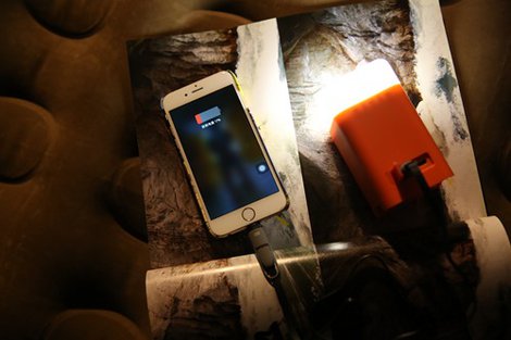 Фонарь+Зарядное устройство Ergate Cube Quick Power Bank Light Yellow - Фото 3 большая