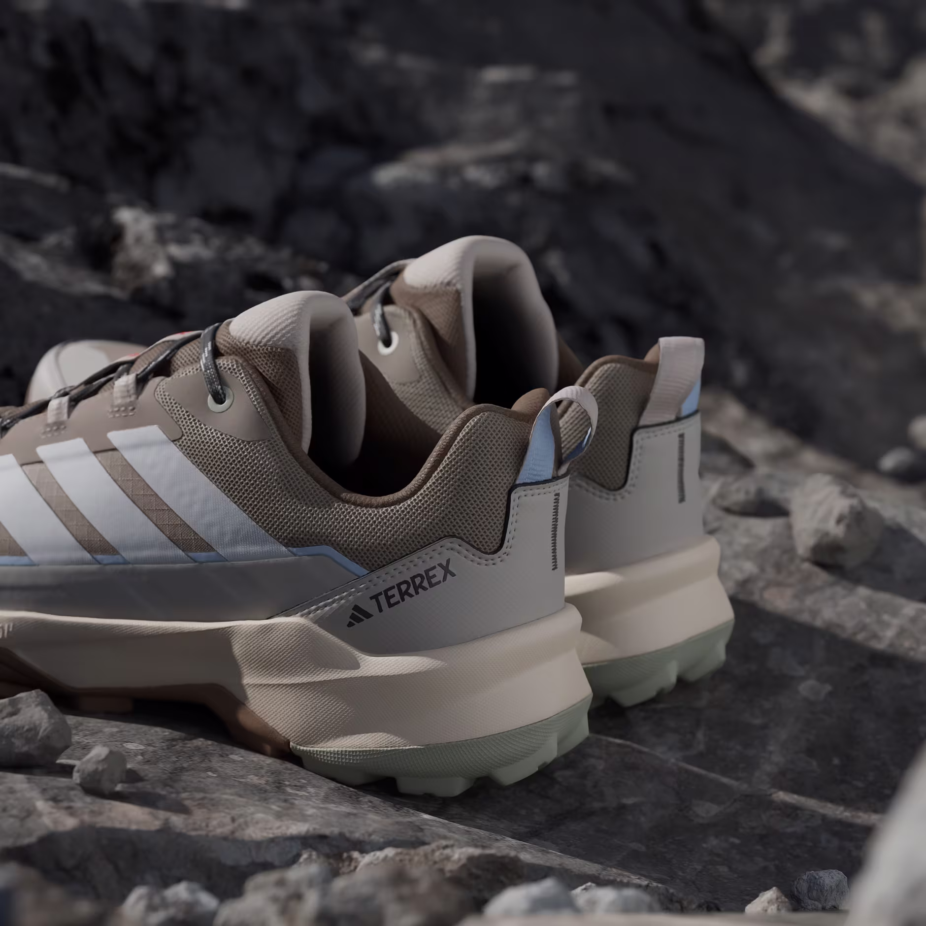 Кроссовки мужские Adidas Terrex Skychaser Ax5 Gtx Blacar/Owhite/Wonalu - Фото 2 малая