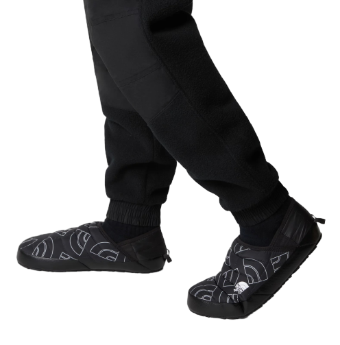 Тапки мужские The North Face Thermoball Traction Mule V TNF Black Half Dome Outline Print - Фото 6 большая