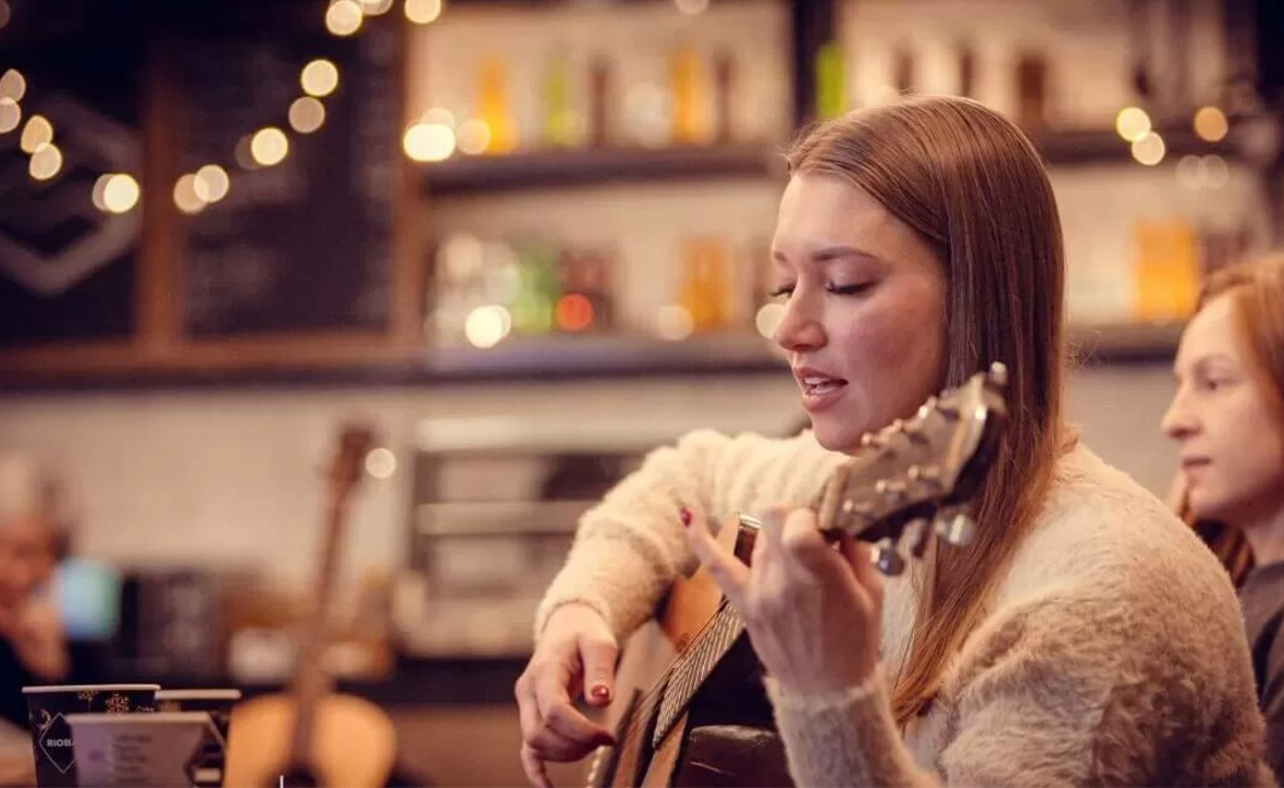 Гитара по кругу