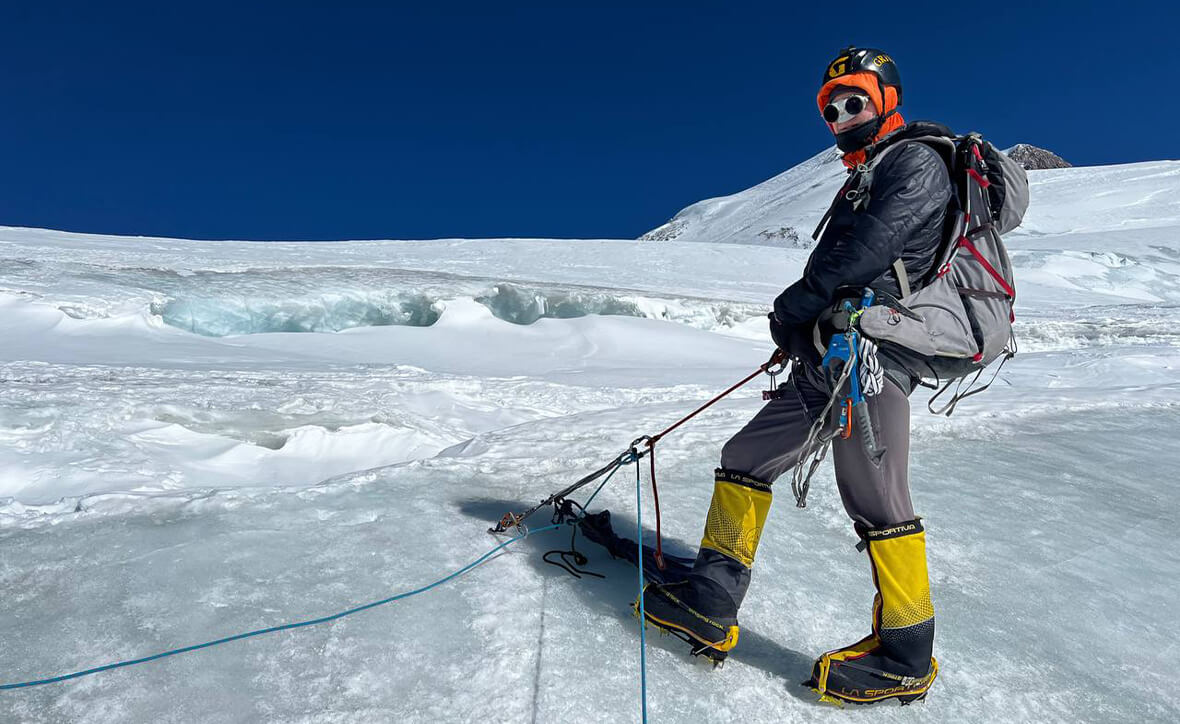 Эльбрус с запада. Зимой и летом