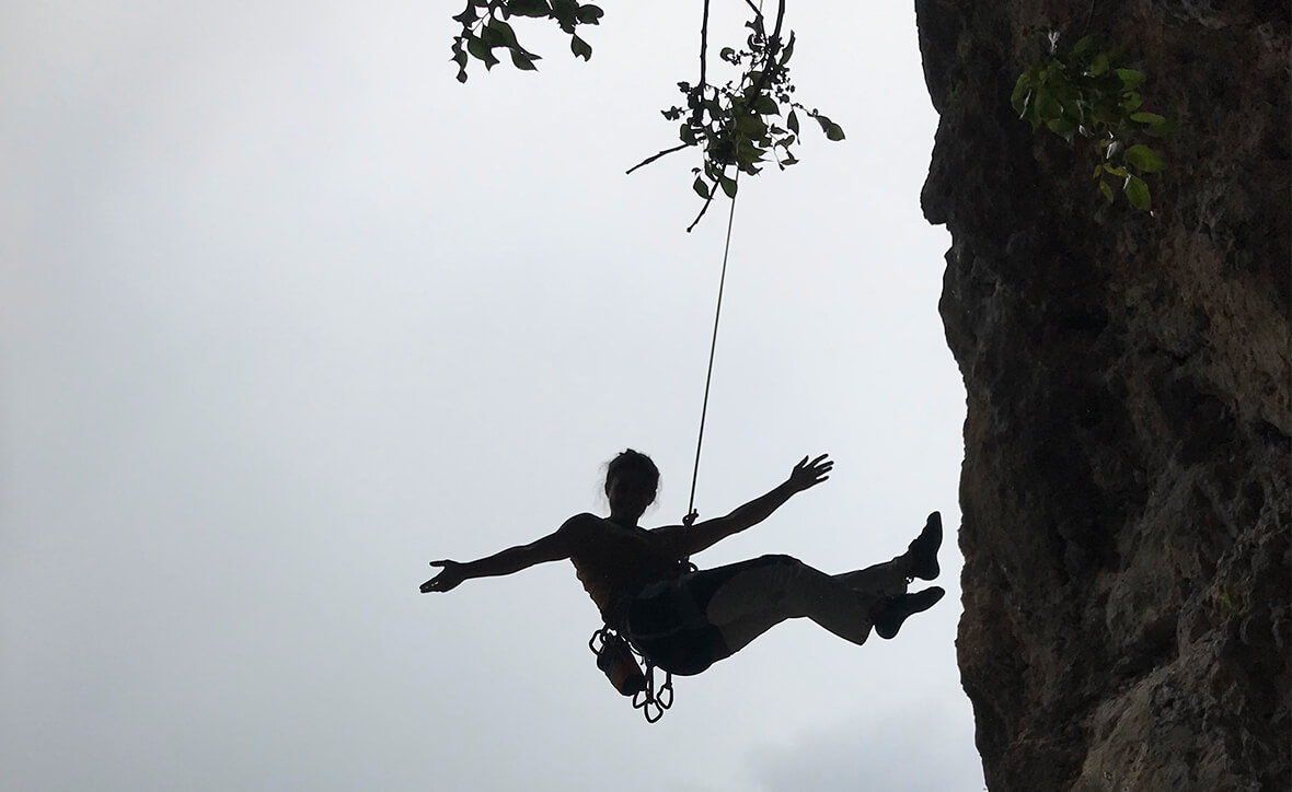 Техника скалолазания: базовые принципы и правила движений в скалолазании