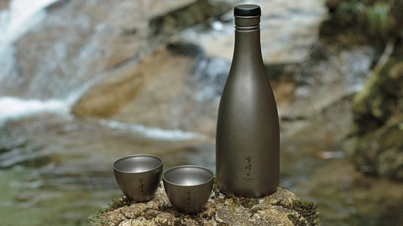 Токкури Snow Peak Titanium (Sake Bottle) - Фото 4 большая