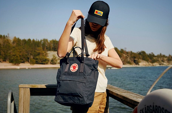 Сумка Fjallraven Kanken Totepack Ox Red - Фото 10 большая