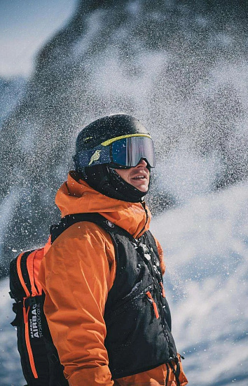 Горнолыжный шлем Alpina Versatile Pro Mips Litoff Black/Yellow - Фото 6 большая