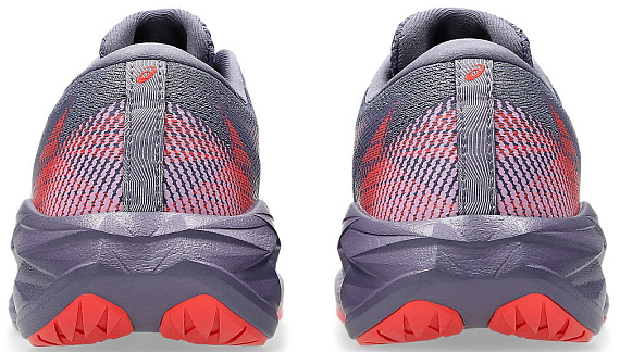 Кроссовки детские ASICS Novablast 5 Gs Greyish Purple/Coral Reef - Фото 2 большая