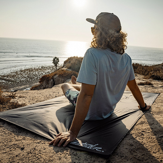 Покрывало Matador Pocket Blanket 3.0 с чёрным чехлом - Фото 9 большая
