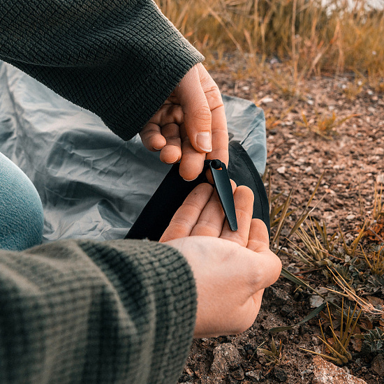 Покрывало Matador Pocket Blanket 4.0 с черным чехлом - Фото 2 большая