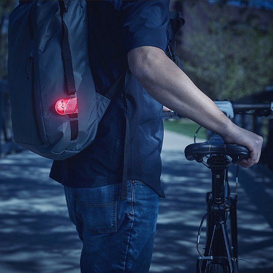 Светодиодный маркер Nite Ize TagLit Magnetic Neon Yellow - Фото 6 большая