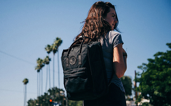 Рюкзак Fjallraven Kanken No. 2 Black - Фото 3 большая