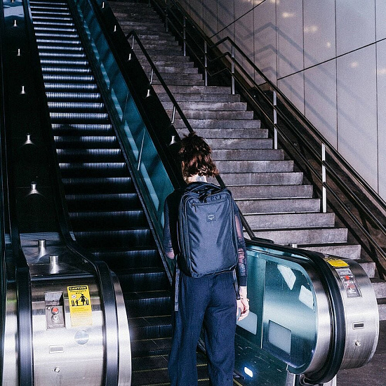 Рюкзак Osprey Aoede Briefpack Black - Фото 10 большая