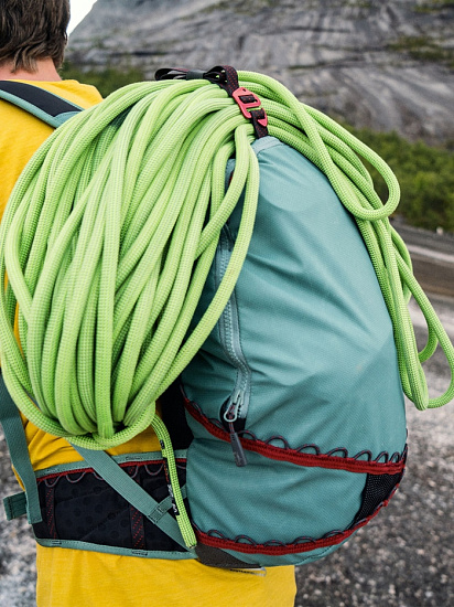 Рюкзак Klattermusen Bure 15 л Brush Green-Burnt Russet - Фото 4 большая