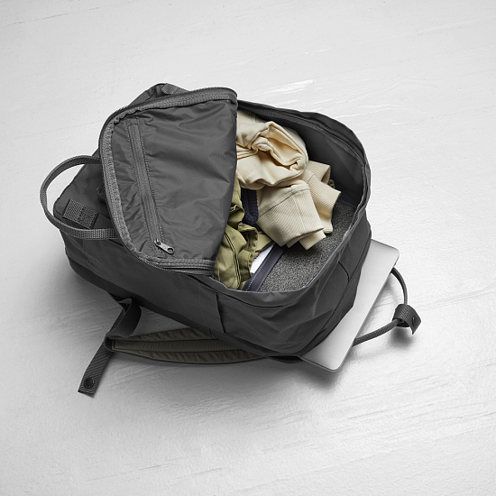 Рюкзак Fjallraven Kanken Laptop 15" Black - Фото 7 большая