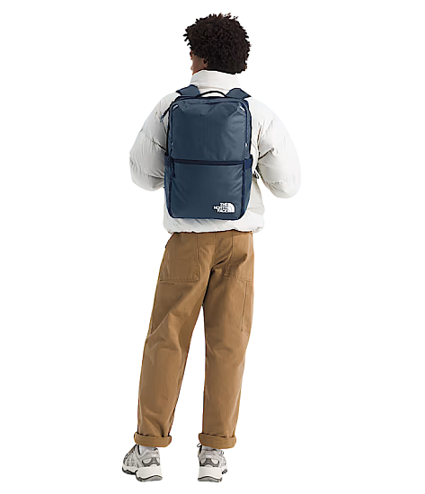 Рюкзак The North Face Base Camp Voyager Daypack Shady Blue/Summit Navy - Фото 5 большая