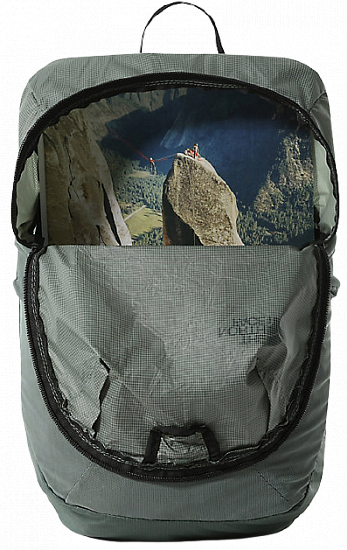 Рюкзак The North Face Flyweight Pack Laurel Wreath Green/TNF Black - Фото 4 большая