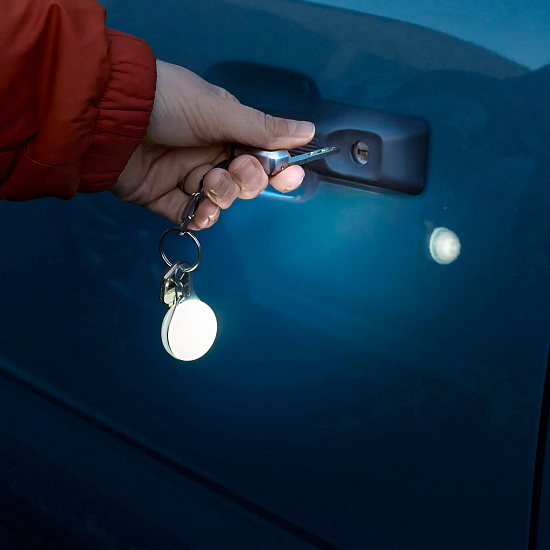 Брелок Nite Ize SpotLit Rechargeable Carabiner Light Белый - Фото 6 большая