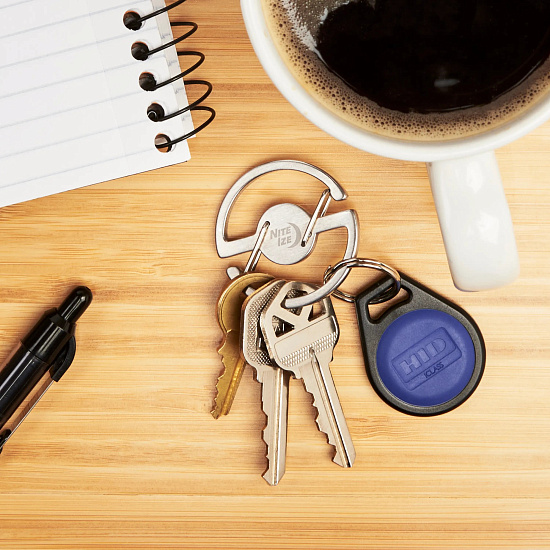 Брелок Nite Ize Medallion Key Carabiner Cтальной - Фото 7 большая