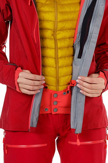 Брюки женские Norrona Lofoten Gore-Tex Pro Jester Red - Фото 3 большая