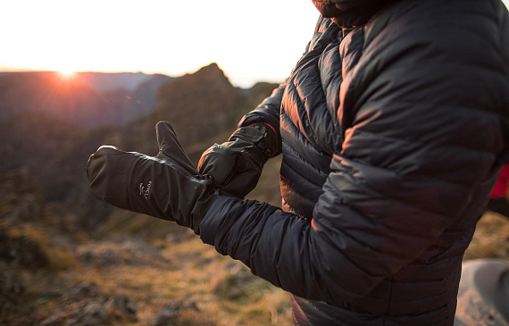 Варежки Forclaz Trek 500 Черный/Красный - Фото 9 большая