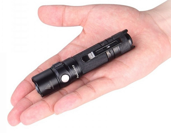 Фонарь ручной Fenix LD12 CREE XP-G2 R5 - Фото 2 большая