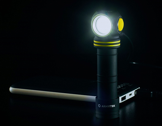 Фонарь Armytek Elf C2 Micro-USB белый - Фото 4 большая