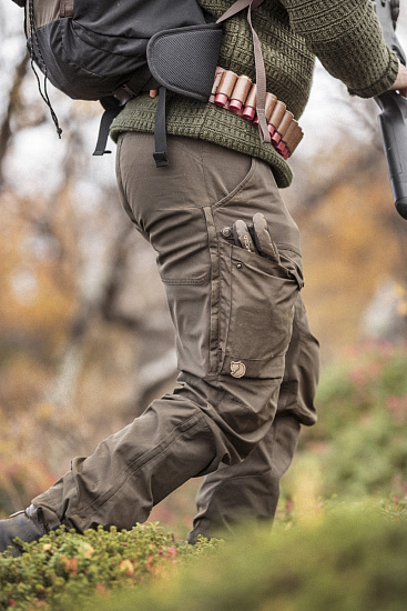 Брюки мужские Fjallraven Lappland Hybrid Dark Olive - Фото 11 большая