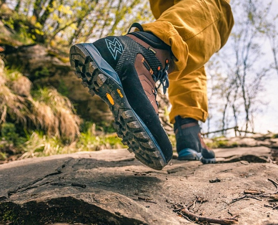Ботинки мужские Garmont Toubkal GTX Dk. Brown/Blue - Фото 7 большая