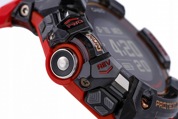 Часы Casio G-Shock GBD-H1000-4A1ER Red/Black/Gold - Фото 9 большая