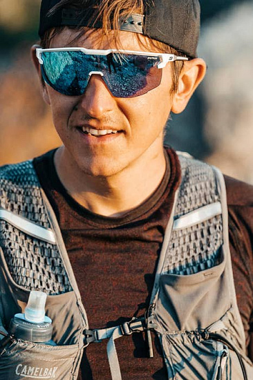 Очки Julbo Ultimate Cover Black/Red Reactiv 1-3 - Фото 15 большая