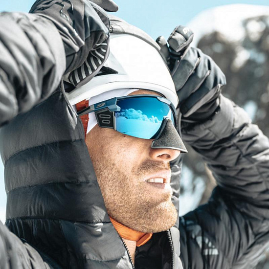 Очки Julbo Ultimate Cover Black/Red Reactiv 1-3 - Фото 30 большая