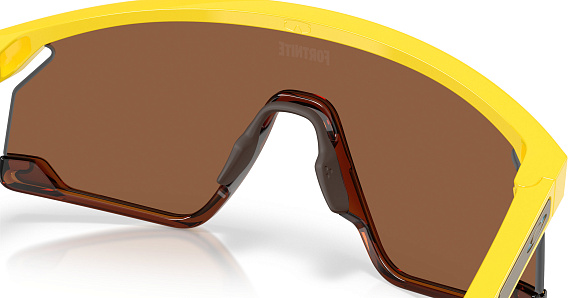 Очки Oakley X Fortnite Peely Bxtr Yellow/Prizm Tungsten - Фото 7 большая
