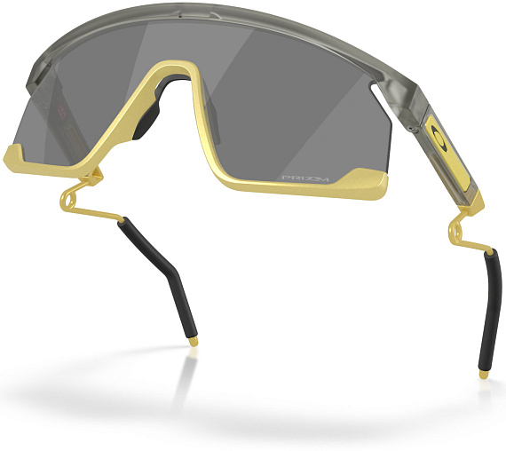 Очки Oakley Bxtr Metal Matte Grey Ink / Vintage Gold/Prizm Black - Фото 4 большая