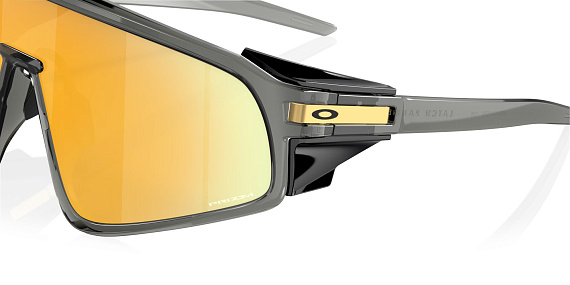 Очки Oakley Latch Panel Grey Smoke/Prizm 24K - Фото 3 большая