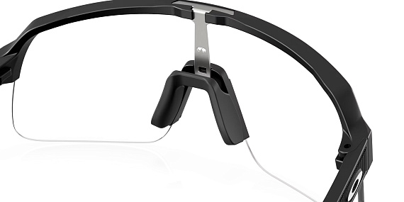 Очки Oakley Sutro Lite S Matte Black/Clear Photochromic - Фото 4 большая