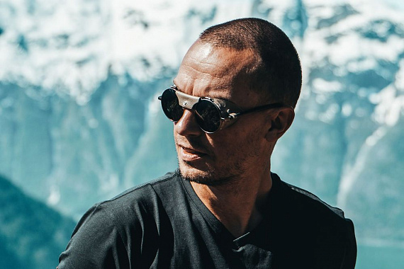 Очки Julbo Vermont Black/Brown light Spectron 3 CF - Фото 4 большая