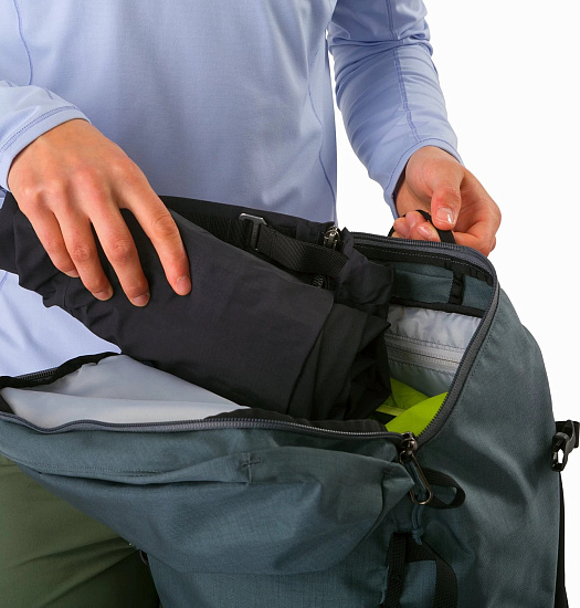 Брюки женские Arcteryx Beta SL Black - Фото 7 большая