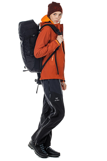 Брюки женские Arcteryx Alpha SL Black - Фото 2 большая