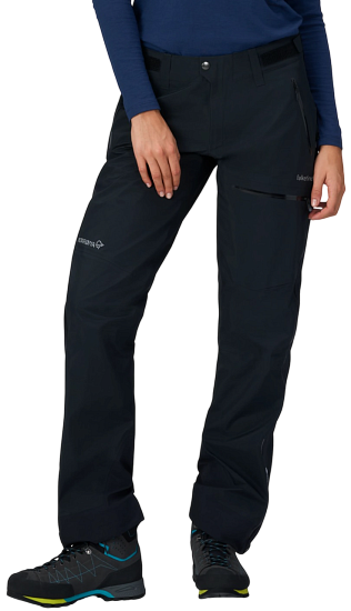 Брюки женские Norrona Falketind Gtx Caviar Black - Фото 5 большая