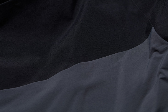 Брюки мужские Norrona Trollveggen Gore-Tex Pro Bib Caviar - Фото 9 большая