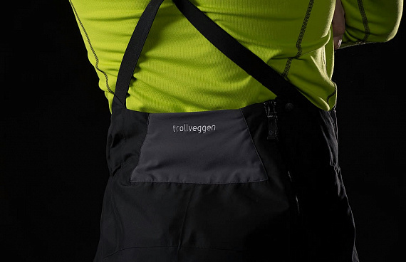 Полукомбинезон мужской Norrona Trollveggen Gore-Tex Pro Bibs(M) Caviar - Фото 9 большая