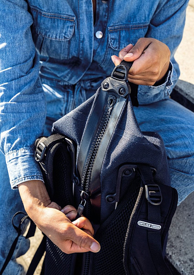 Герморюкзак Ortlieb Atrack CR Urban 25 Pepper - Фото 5 большая