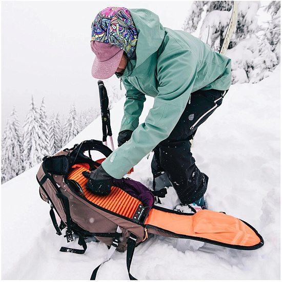 Рюкзак женский Osprey Sopris 25 Magma Brown/Raven Black - Фото 15 большая