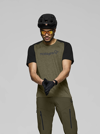 Футболка мужская Norrona Fjora Equaliser Lightweight Olive Night - Фото 4 большая