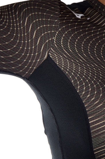 Футболка женская Mizuno Virtual Body G3 Crew Чер - Фото 4 большая