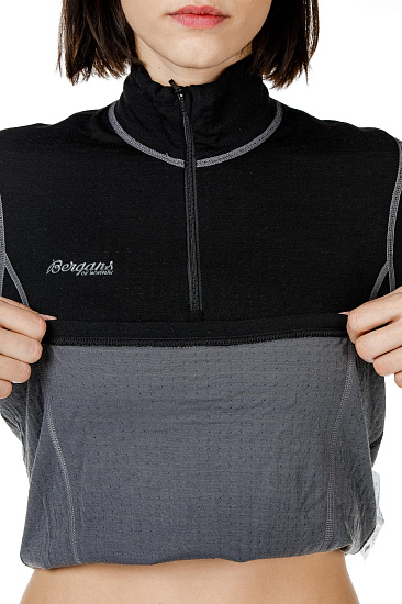Футболка женская Bergans Akeleie Half Zip Black - Фото 5 большая