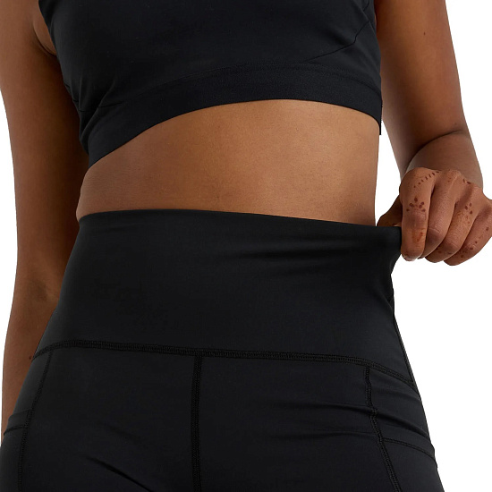 Шорты женские New Balance NB Sleek Pocket High Rise 6 Black - Фото 6 большая