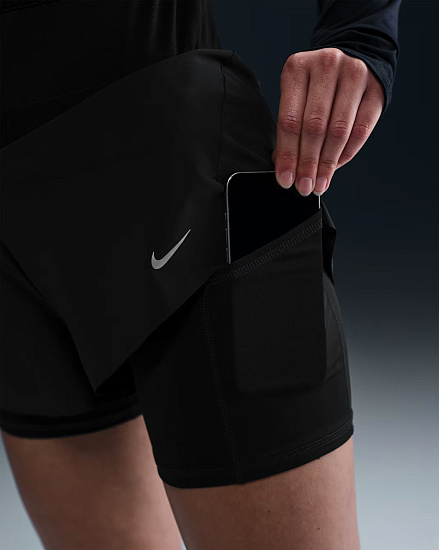 Шорты женские Nike Swift Dri-FIT Mr 2n1 Black/Reflective Silver - Фото 9 большая