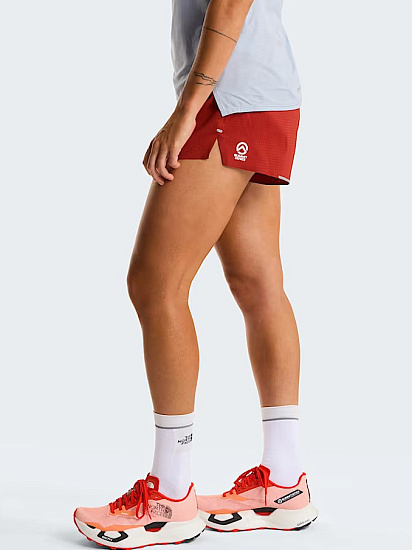 Шорты женские The North Face Summit Pacesetter 3in Short Iron Clay - Фото 4 большая